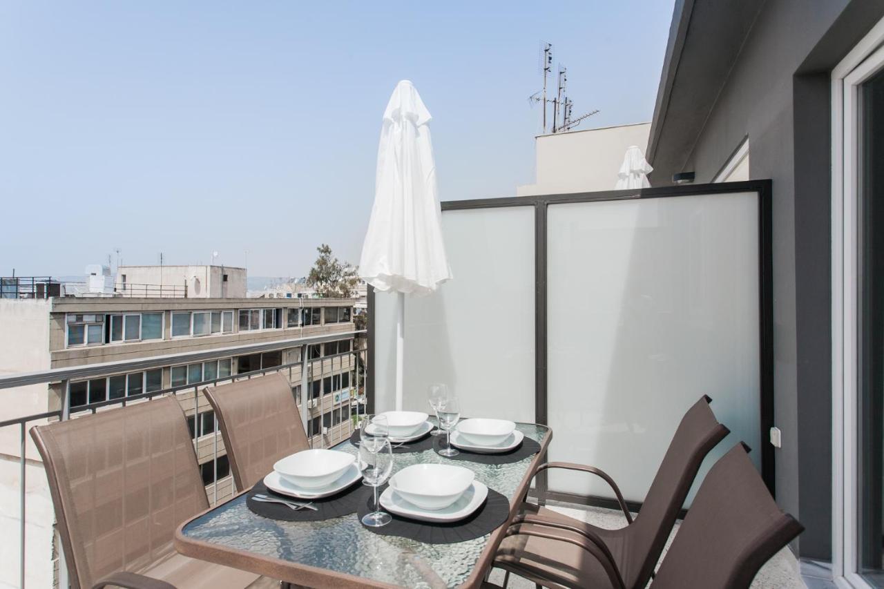 Wyz Attiki Aparthotel Atina Dış mekan fotoğraf